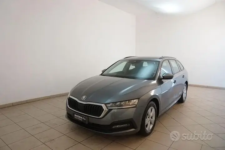 Skoda Octavia 2023 photo 3