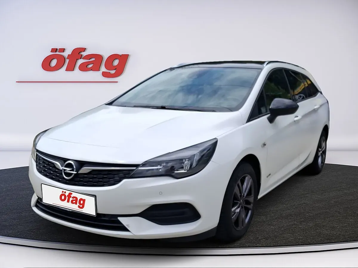 Opel Astra 2022 photo 3