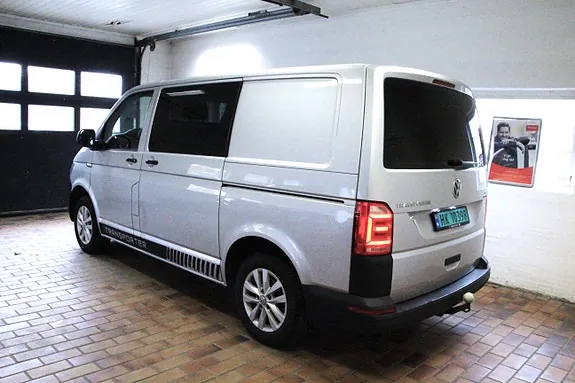 Volkswagen Transporter 2017 photo 4