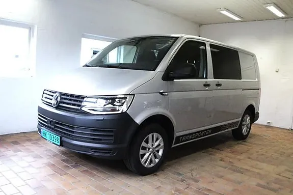Volkswagen Transporter 2017 photo 2