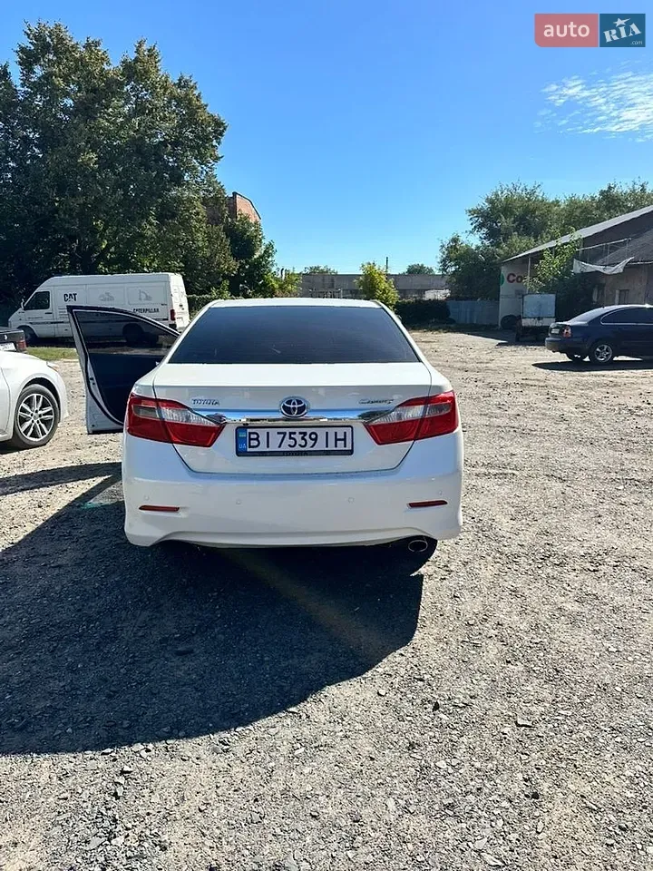 Toyota Camry 2013 photo 3