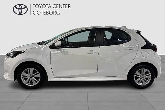 Toyota Yaris 2023 photo 5