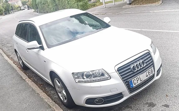 Audi A6 2011 photo 2