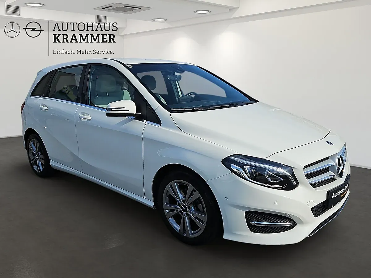 Mercedes-Benz B-Class 2017 photo 2
