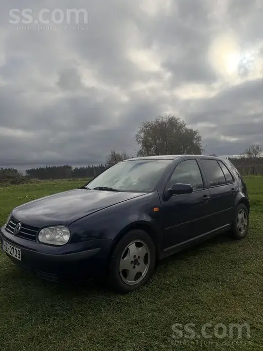 Volkswagen Golf 4