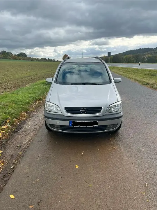 Opel Zafira A