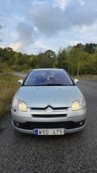 Citroen C4 2005 photo 3