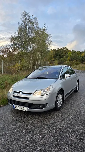 Citroen C4 2005 photo 2