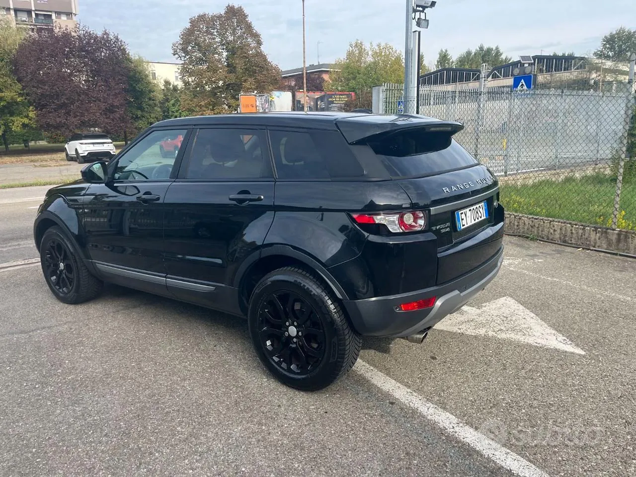 Land Rover Range Rover Evoque 2015 photo 4