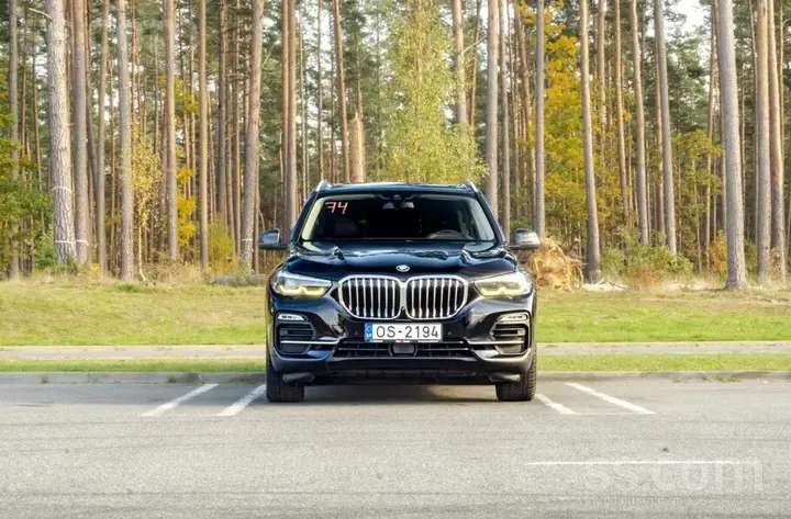 BMW X5 2021 photo 3