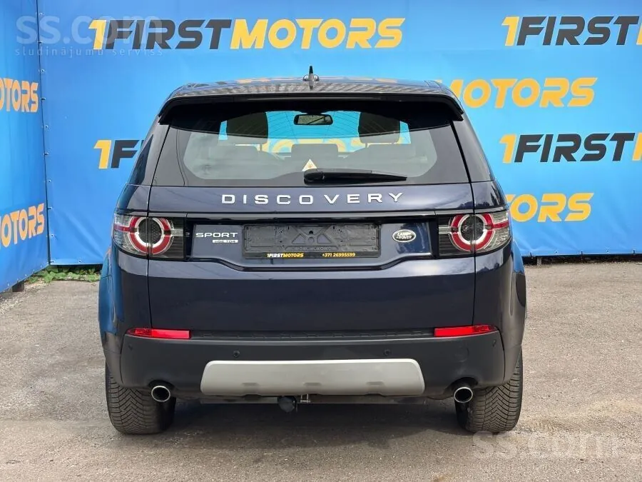 Land Rover Discovery Sport 2017 photo 4