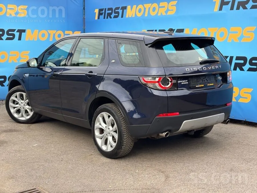 Land Rover Discovery Sport 2017 photo 2
