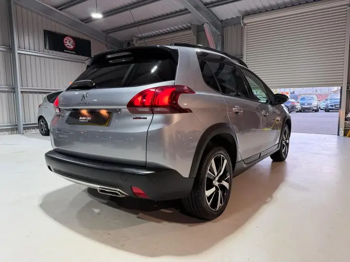 Peugeot 2008 2017 photo 5