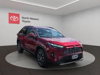 Toyota Rav4 2024 photo 2