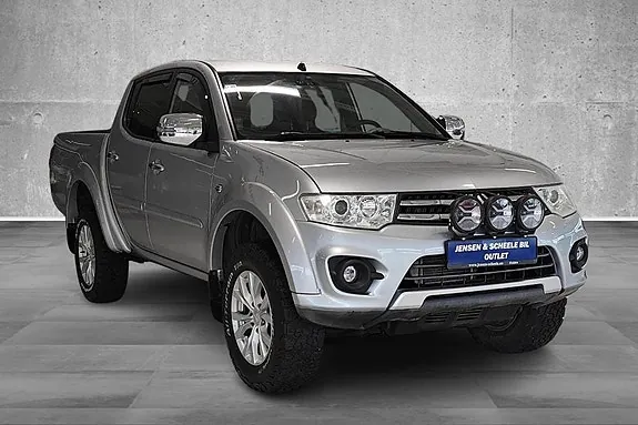 Mitsubishi L200