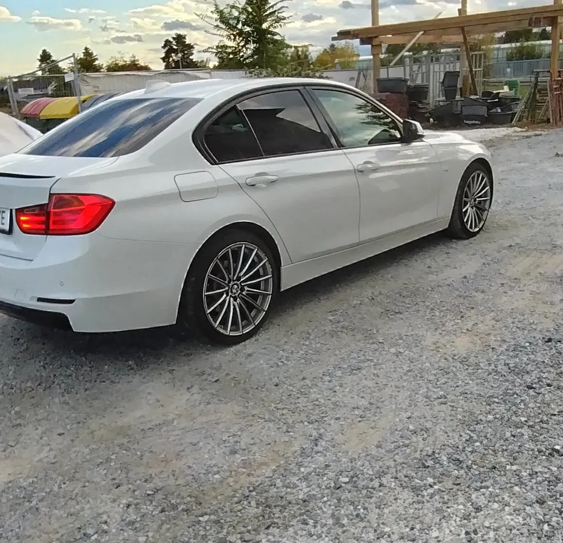 BMW 3 Series 2013 photo 3