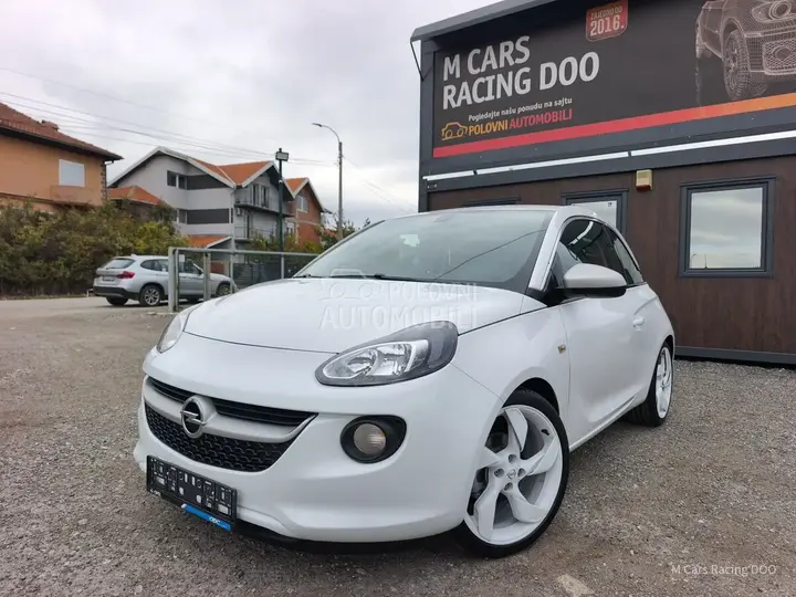 Opel Adam