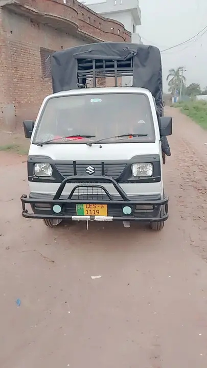 Suzuki Ravi