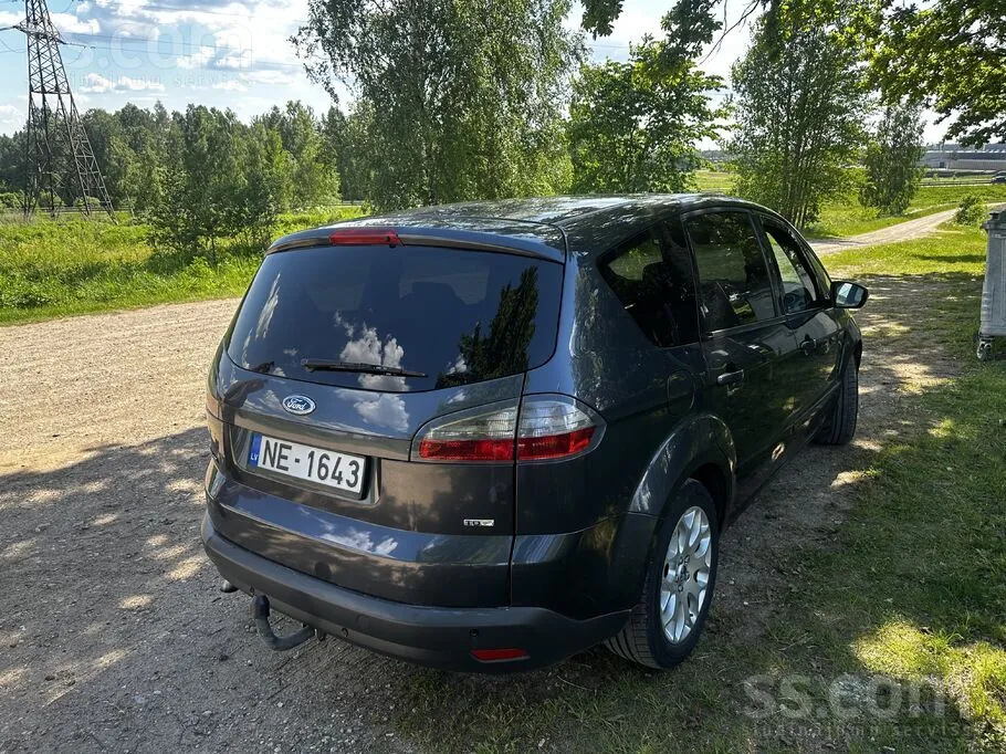 Ford S-Max 2008 photo 2