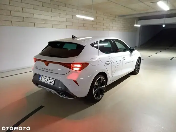 Cupra Leon 2025 photo 4