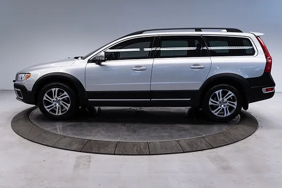 Volvo Xc70 2012 photo 2