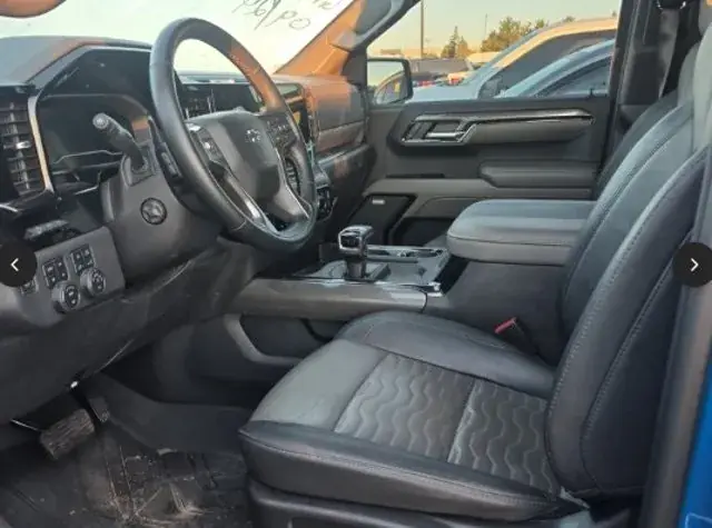Chevrolet Silverado 1500 2023 photo 3