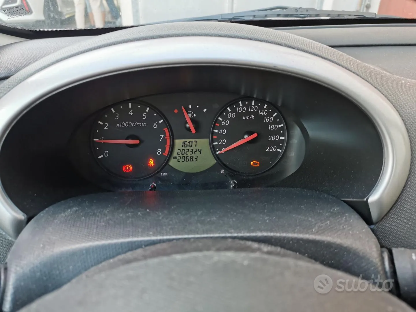 Nissan Micra 2010 photo 5