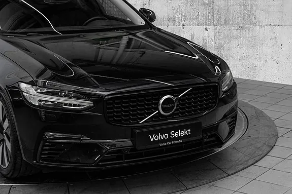 Volvo V90 2025 photo 2
