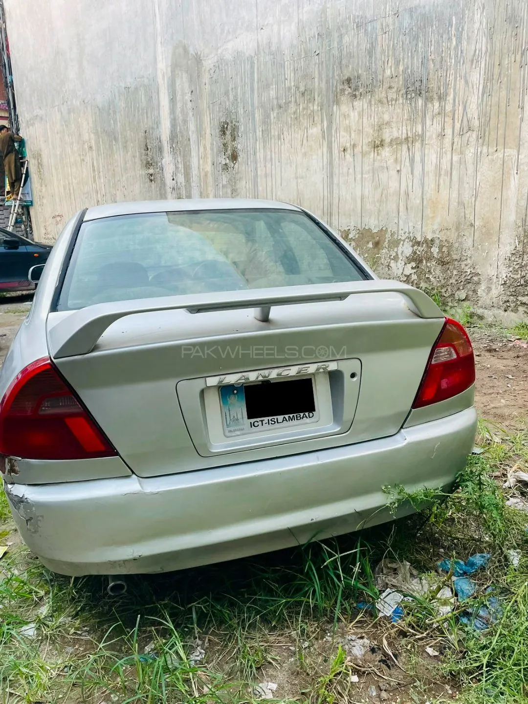 Mitsubishi Lancer