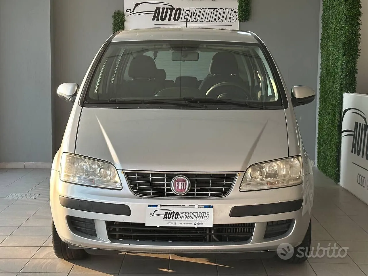 Fiat Idea 2011 photo 2
