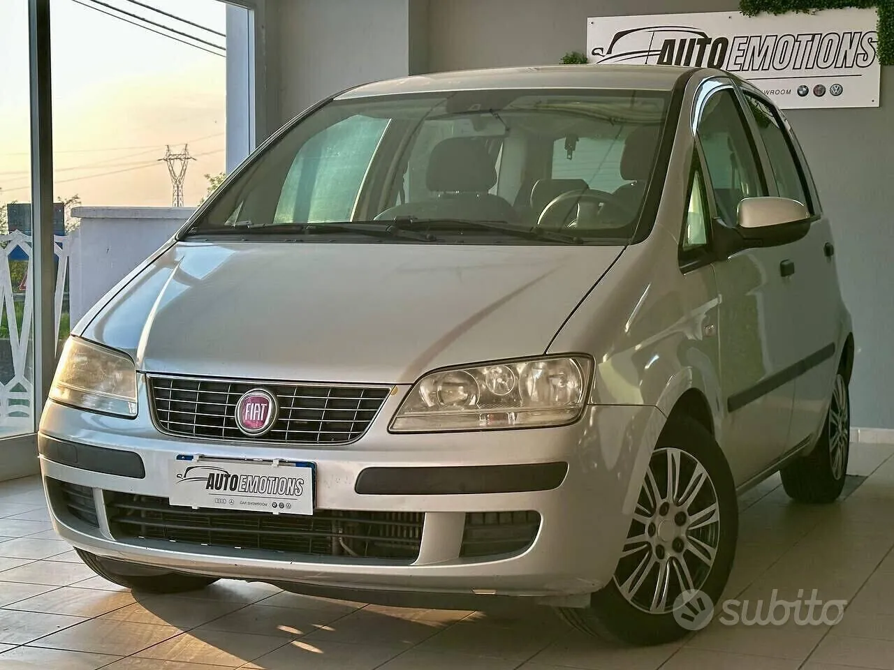 Fiat Idea 2011 photo 3