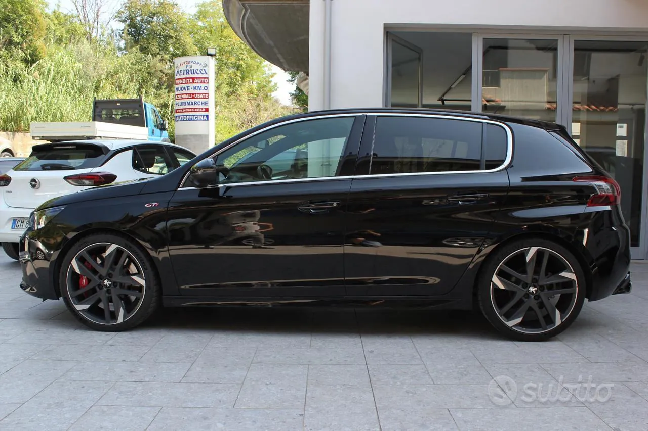 Peugeot 308 2017 photo 3