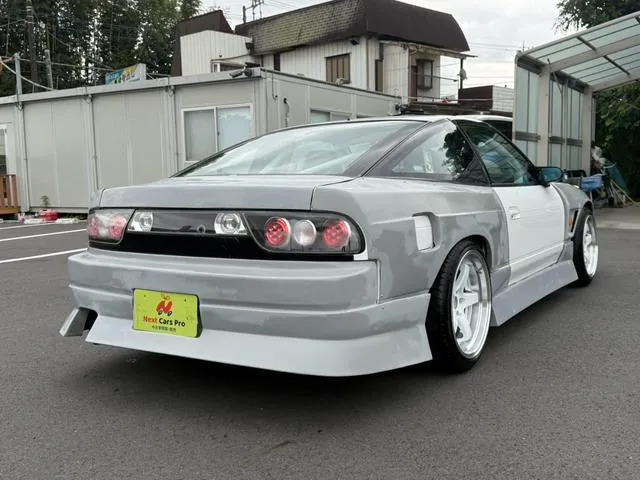 Nissan 180Sx 1996 photo 4
