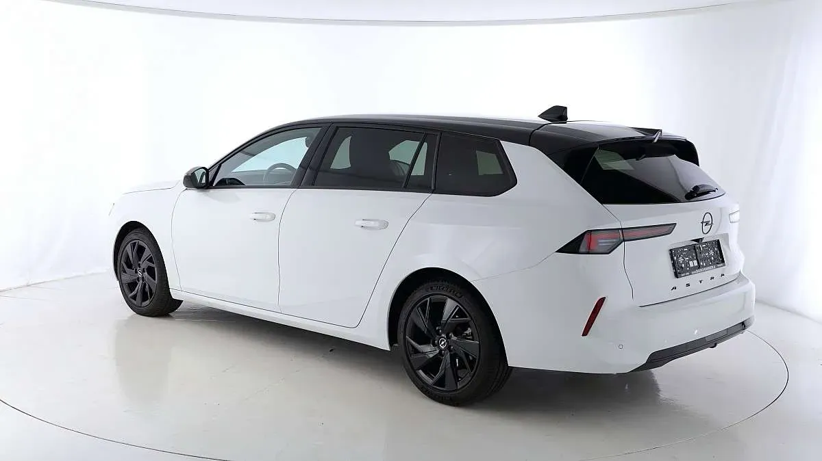 Opel Astra 2025 photo 3