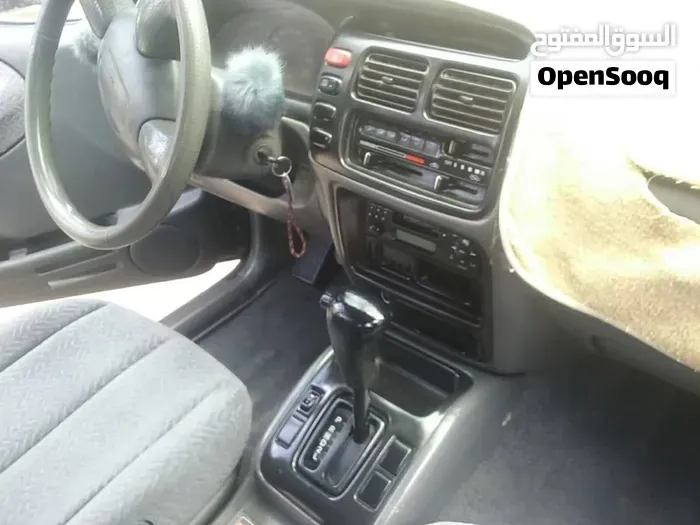 Suzuki Grand Vitara 2002 photo 2