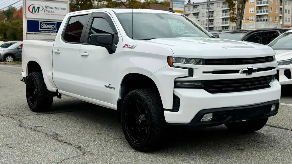 Chevrolet Silverado 1500 2020 photo 3