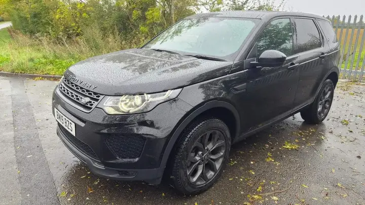 Land Rover Discovery Sport 2019 photo 3