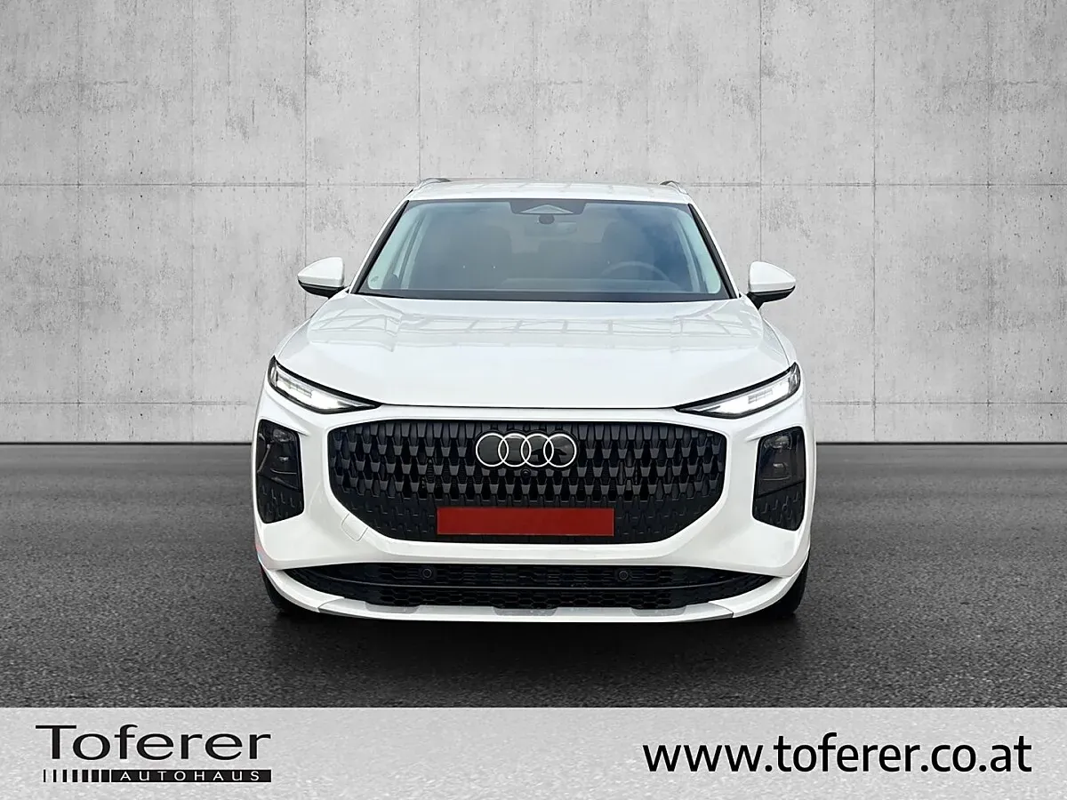 Audi Q3 2026 photo 2