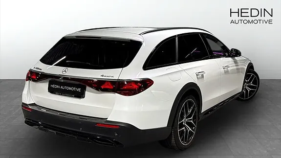Mercedes-Benz E300 De 2024 photo 2