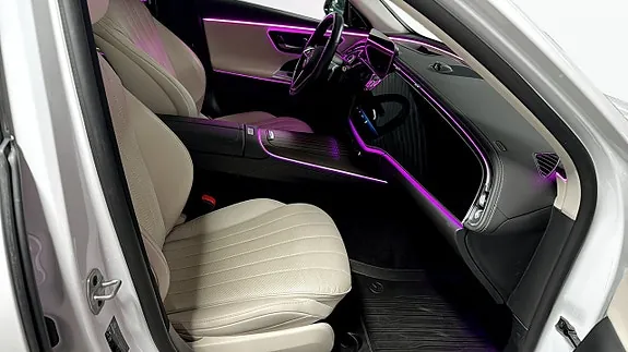 Mercedes-Benz E300 De 2024 photo 3
