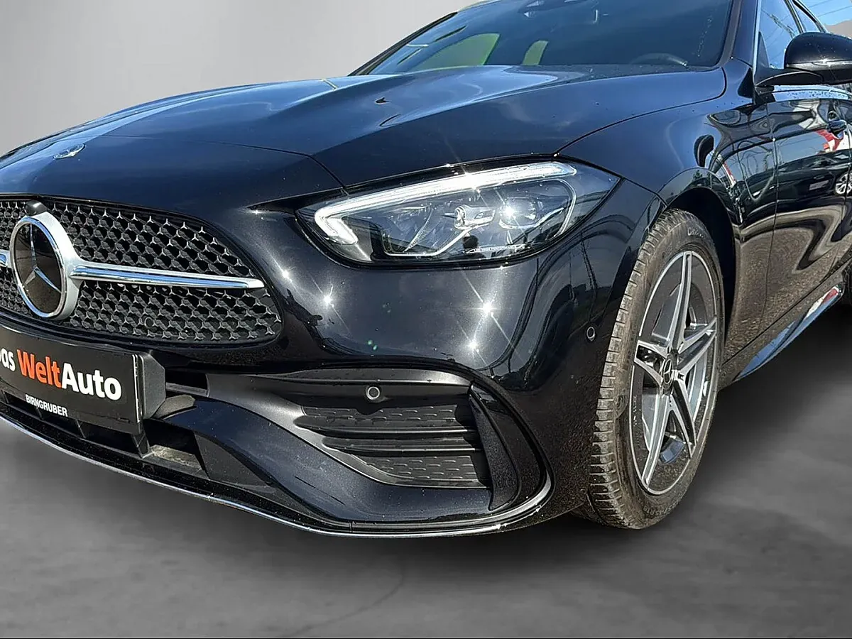 Mercedes-Benz C-Class 2023 photo 2