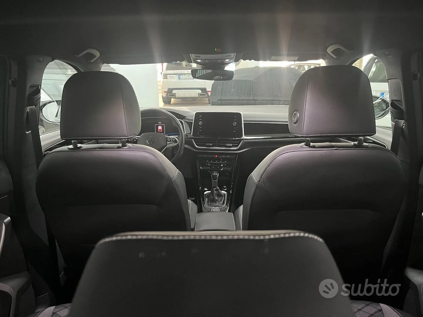 Volkswagen T-Roc 2023 photo 4