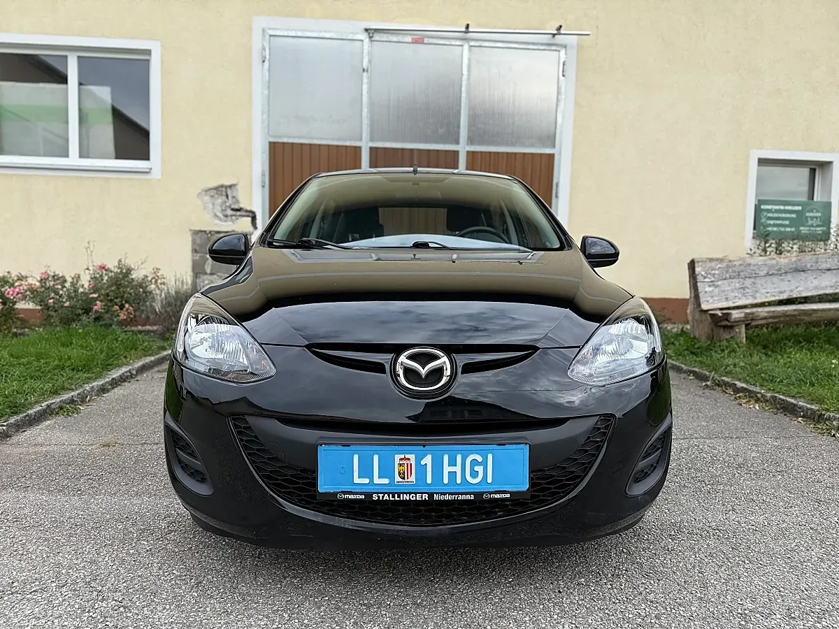 Mazda Mazda2