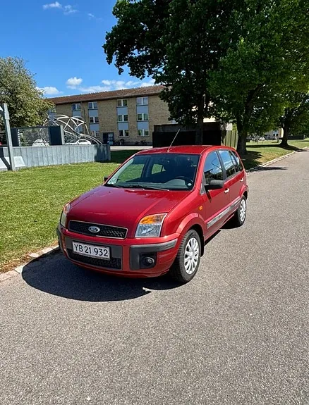 Ford Fusion 2006 photo 2