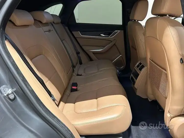 Jaguar F-Pace 2022 photo 5
