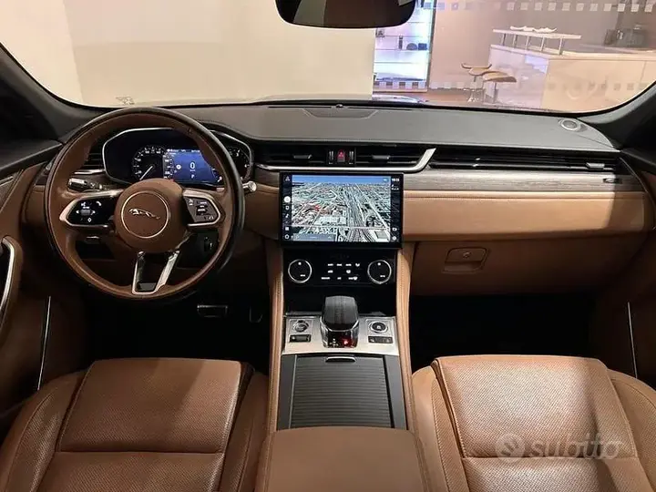 Jaguar F-Pace 2022 photo 4