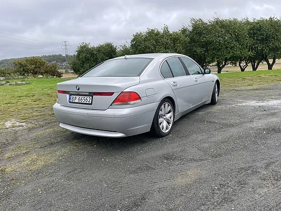 BMW 735I 2002 photo 2