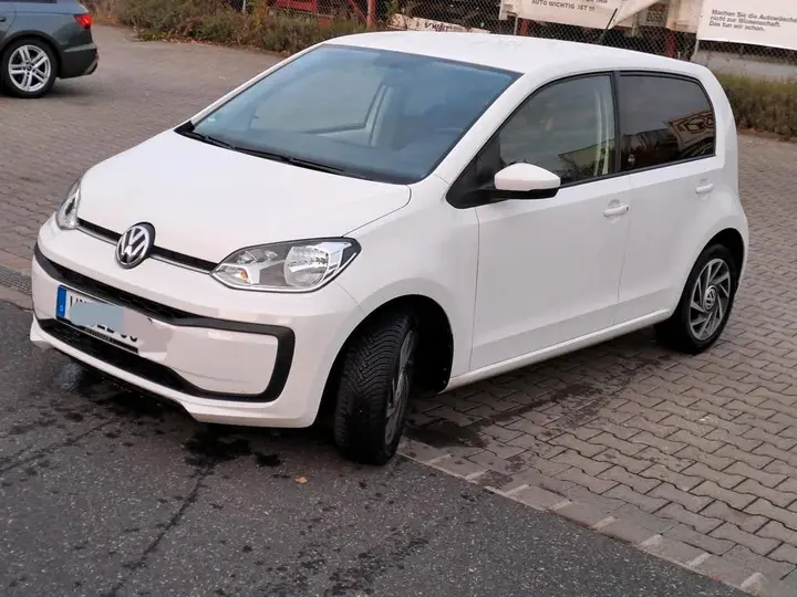 Volkswagen Up