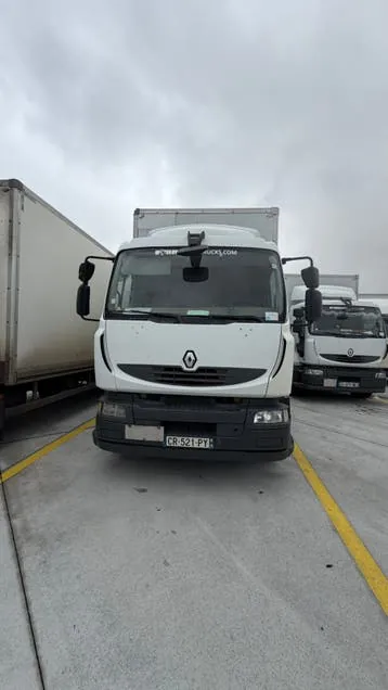 Renault Midlum