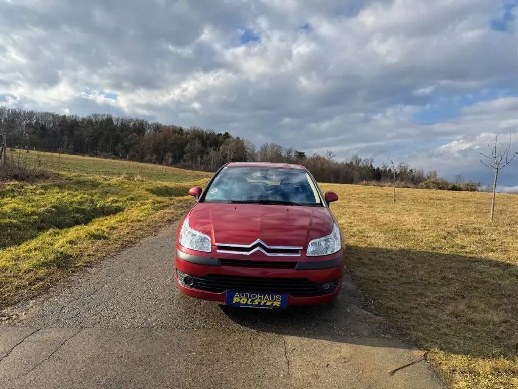 Citroen C4 2009 photo 2